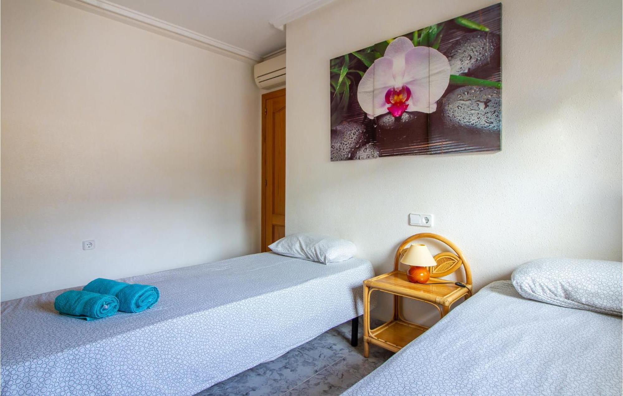 Beautiful Home In Gran Alacant With Kitchen Santa Pola Buitenkant foto