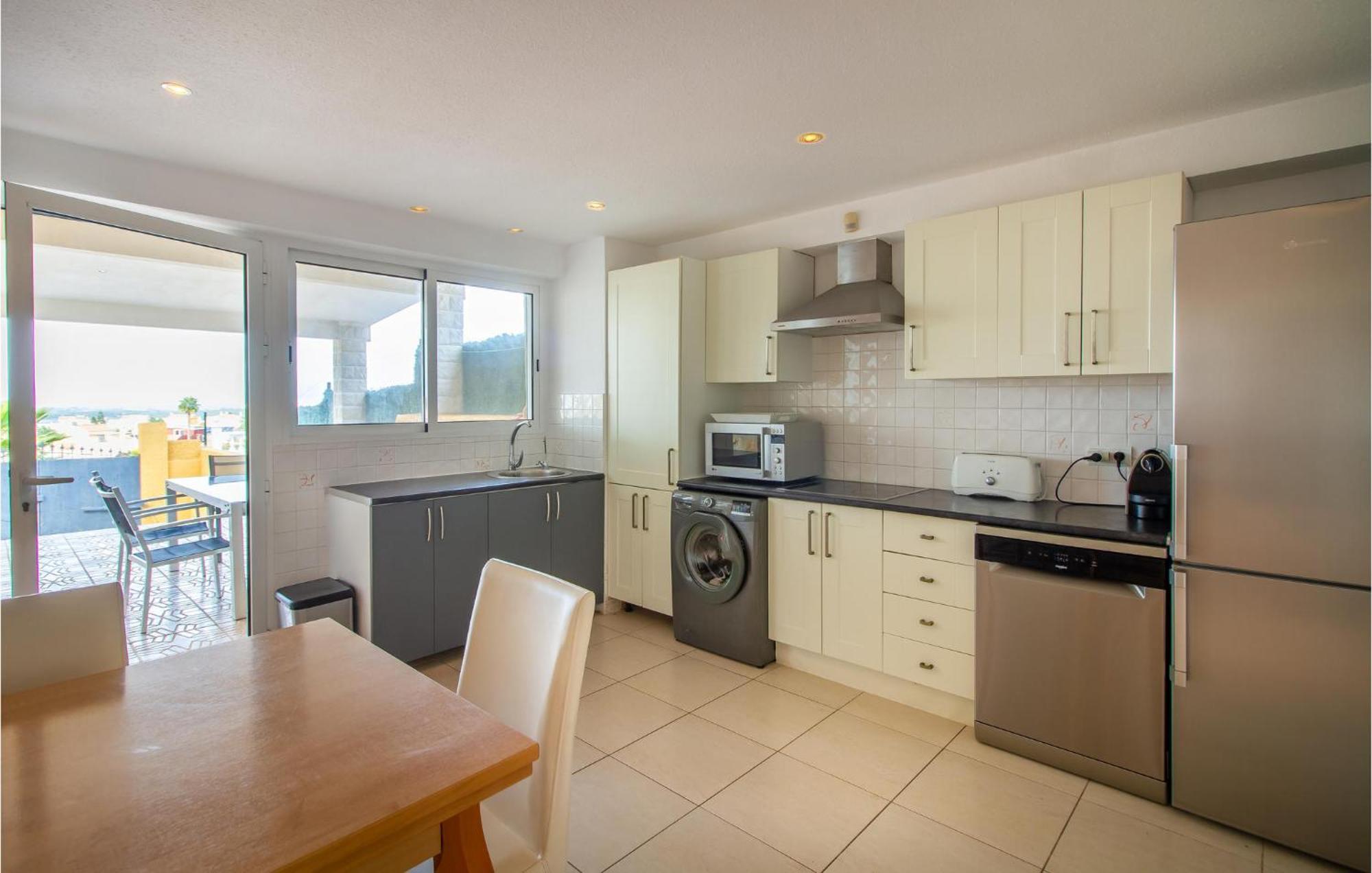 Beautiful Home In Gran Alacant With Kitchen Santa Pola Buitenkant foto
