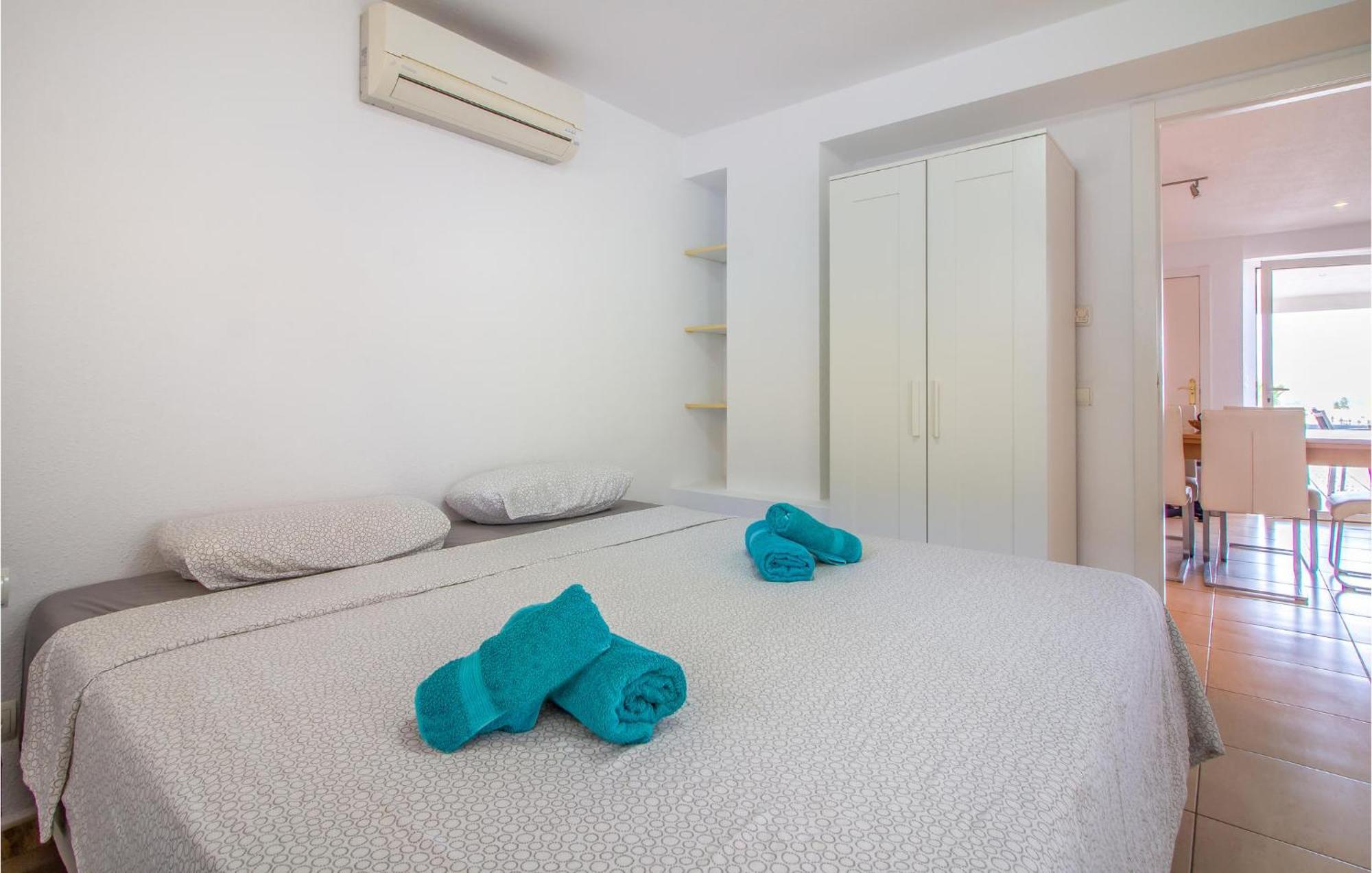 Beautiful Home In Gran Alacant With Kitchen Santa Pola Buitenkant foto